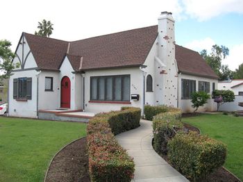 J. Francis and Clara Munro House