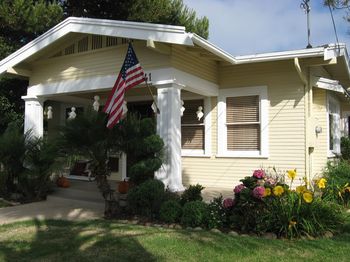 The T.M. and Leonora H. Russell Speculation House No.1